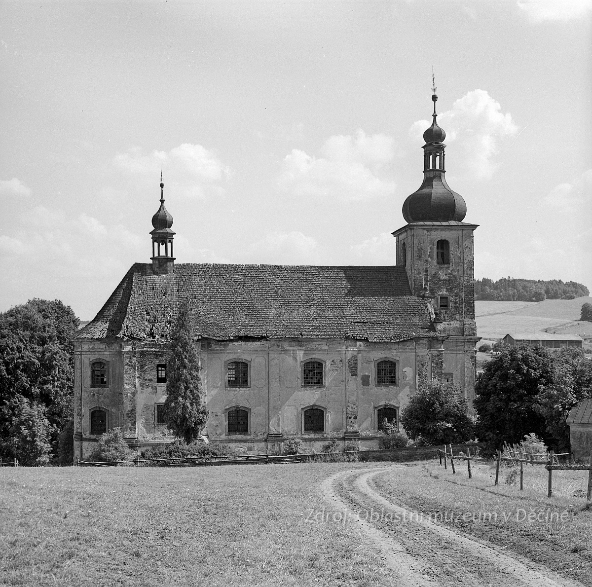 Valkeřice, farní kostel sv. Barbory