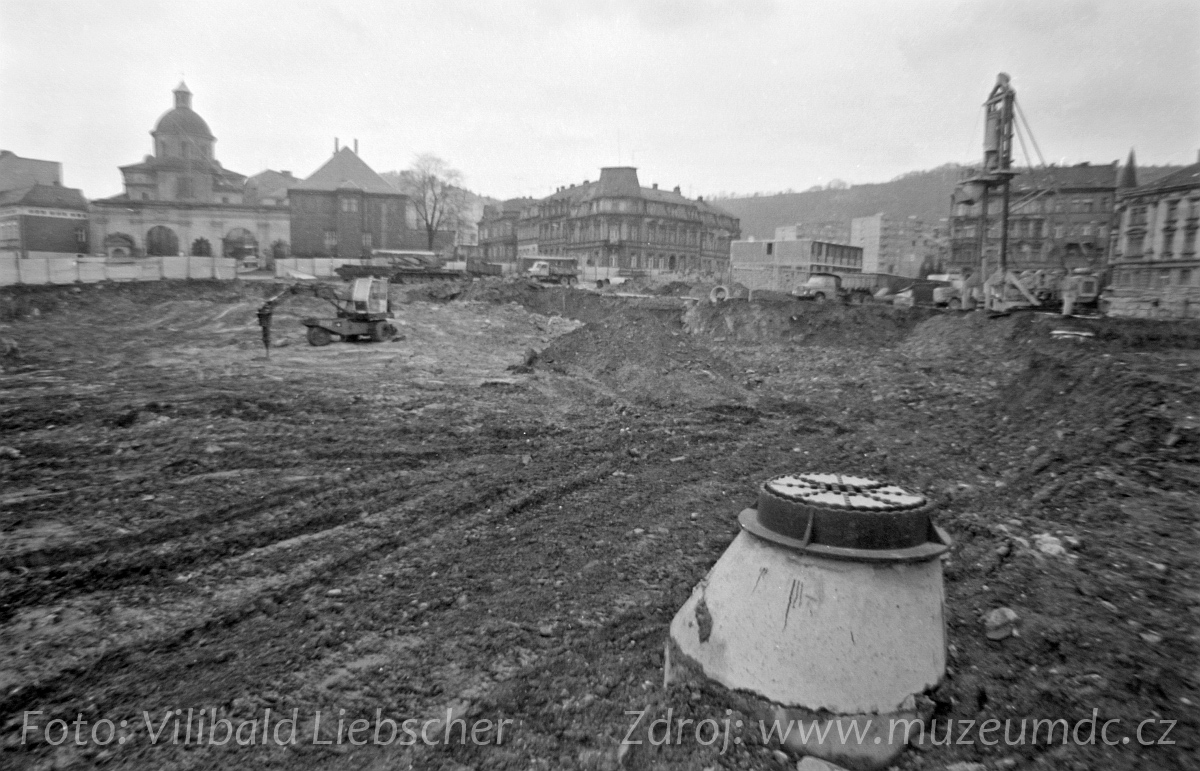 Téma Co předcházelo budově Kokosu (sekretariátu OV KSČ) v Děčíně I